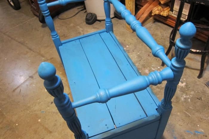 headboard bench with one coat of Dixie Belle paint color Peacock