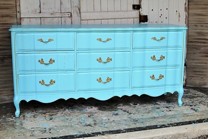 Modern Furniture Makeove, How To Paint A French Provincial Dresser (2)