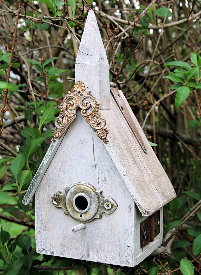 Church birdhouse makeover (3)