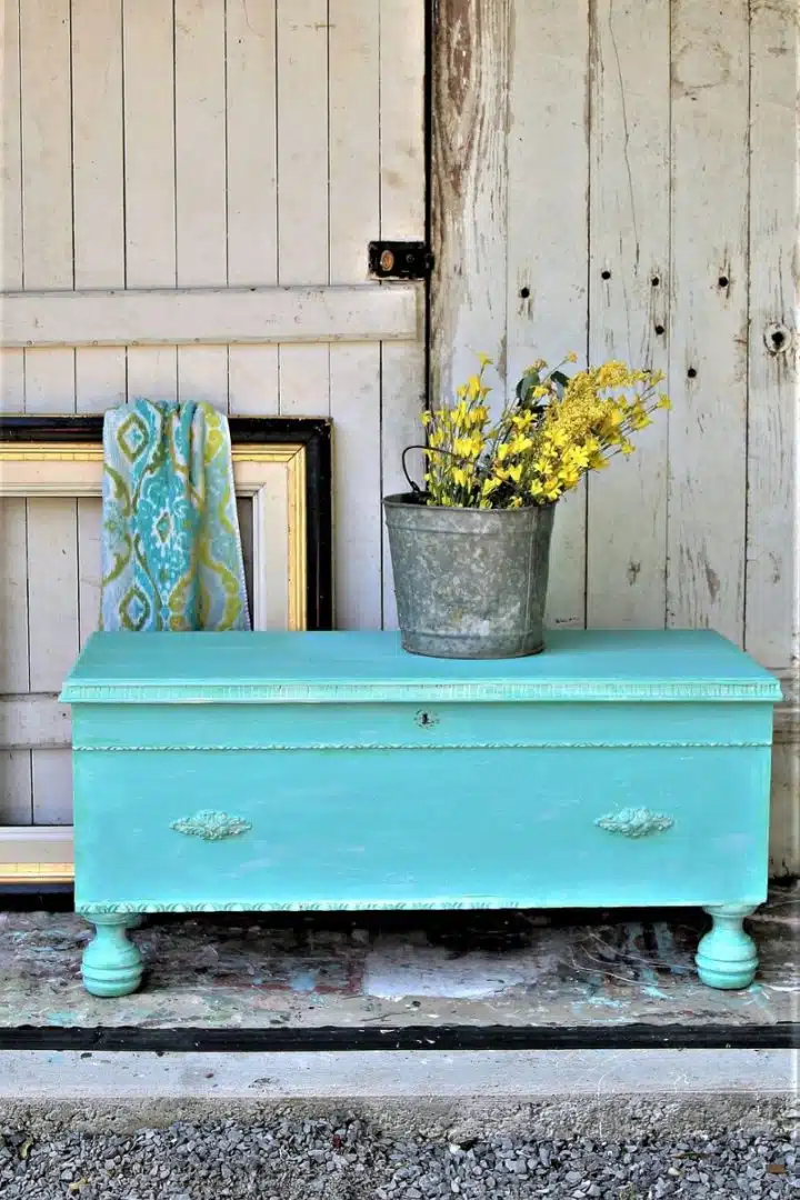 How to color wash a turquoise cedar chest