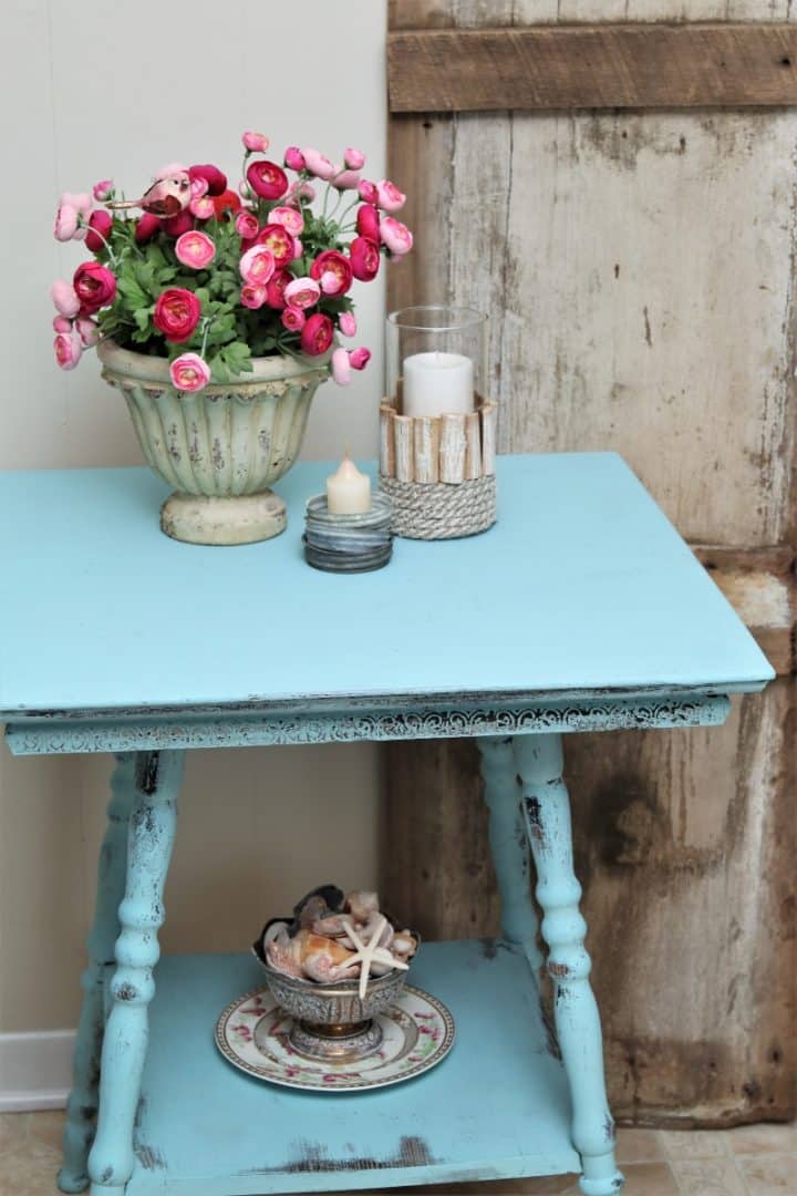 Using Vaseline to distress paint