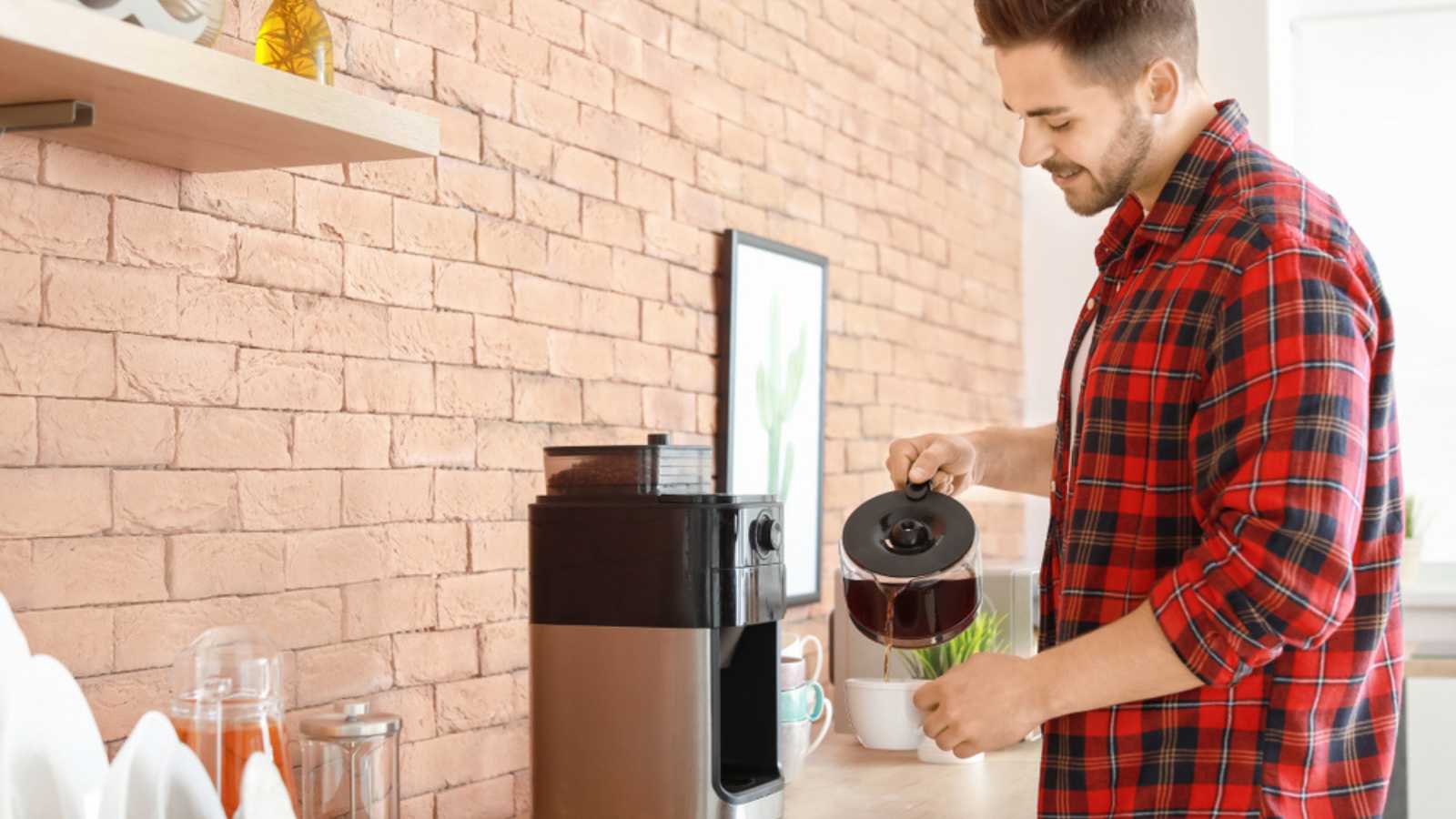 Man preparing coffee