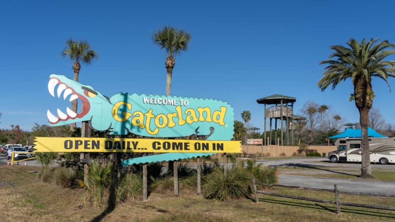 Orlando, Florida, USA - January 31, 2022: Gatorland welcome sign is shown in Orlando, Florida, USA. Gatorland is a 110-acre theme park and wildlife preserve in Florida.