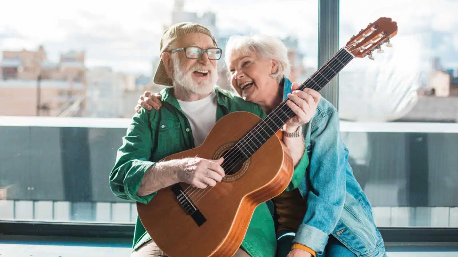 Old Couples with guitar