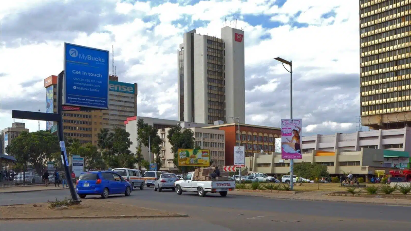 Street traffic in Lusaka, the capital of Zambia, Southern Africa, 2020