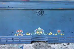 how to apply floral transfers to painted furniture