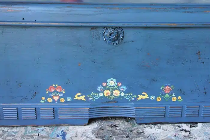 rub on floral transfer design on a painted cedar chest