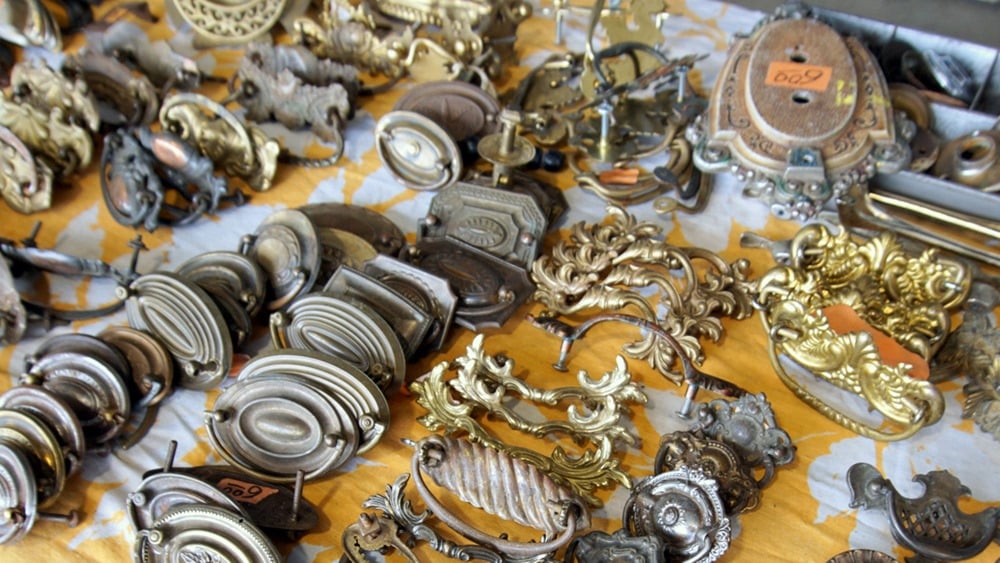 Nashville Flea Market Shopping Trip With Petticoat Junktion (19)