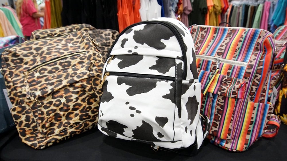 Nashville Flea Market Shopping Trip With Petticoat Junktion (6)