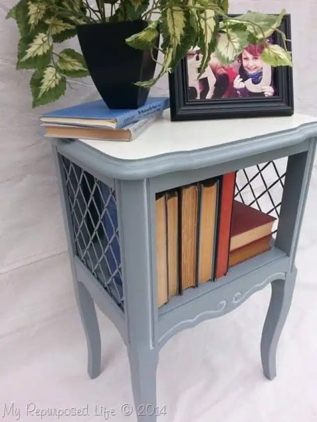 gray and white French Provincial furniture table