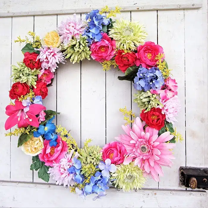 how to make a multi color flower wreath using a lot of flowers