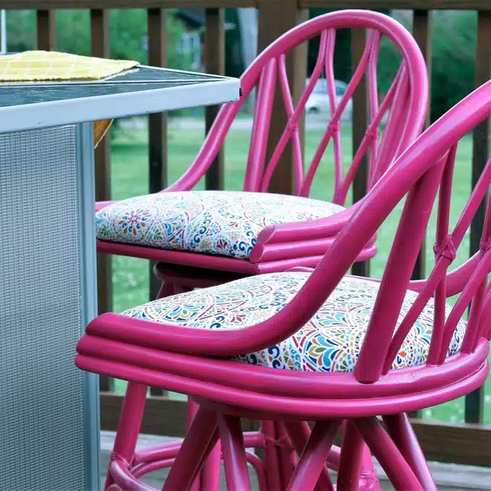 spray paint bar stools