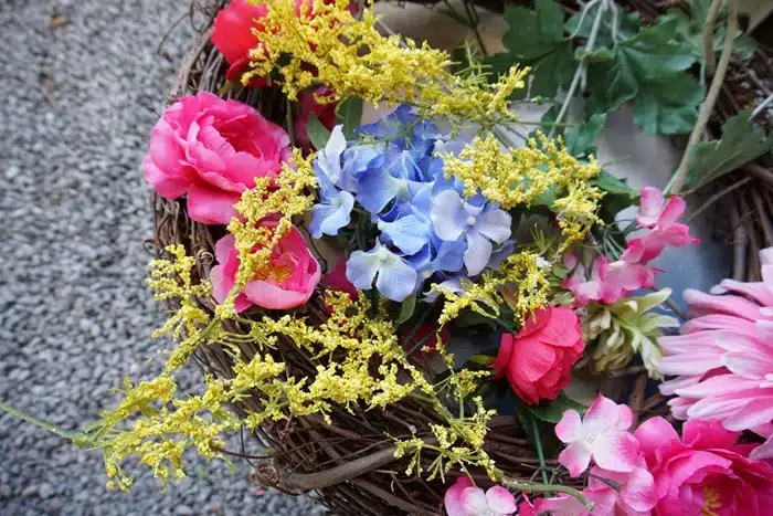 yellow flowers for wreath