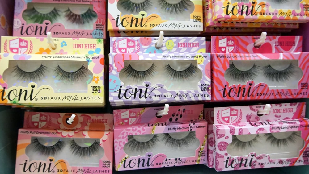 shopping at Dollar Tree with my granddaughter (16) shopping at Dollar Tree with my granddaughter (16)