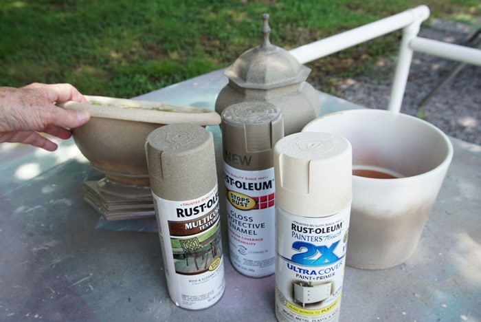 Rustoleum spray paint project using multi texture spray paint color Desert Bisque (7)