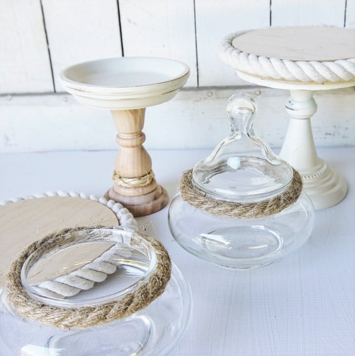 glass and wood coastal decor made with nautical rope (4)