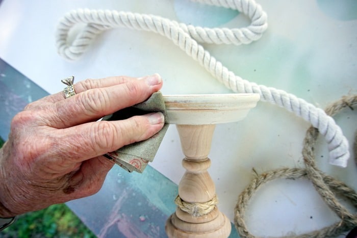 how to distress painted home decor