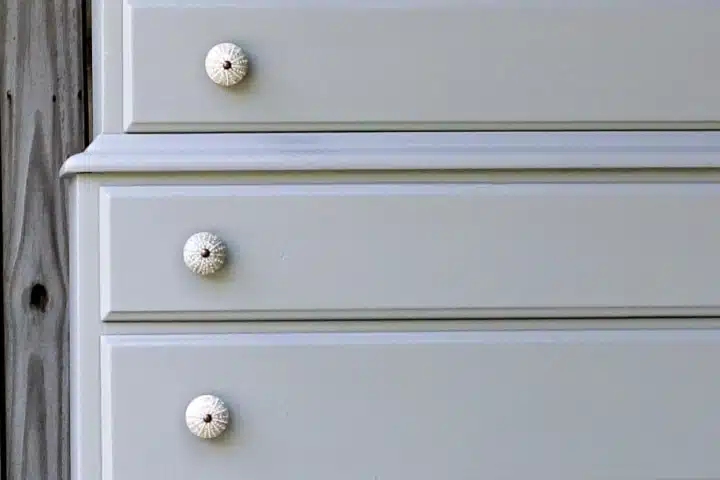 How To Paint Bedroom Furniture Gray And Replace The Knobs