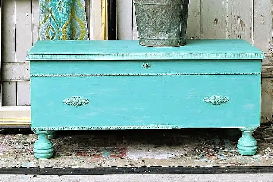 Steamer Trunk Turned Coffee Table (Contributor Post)