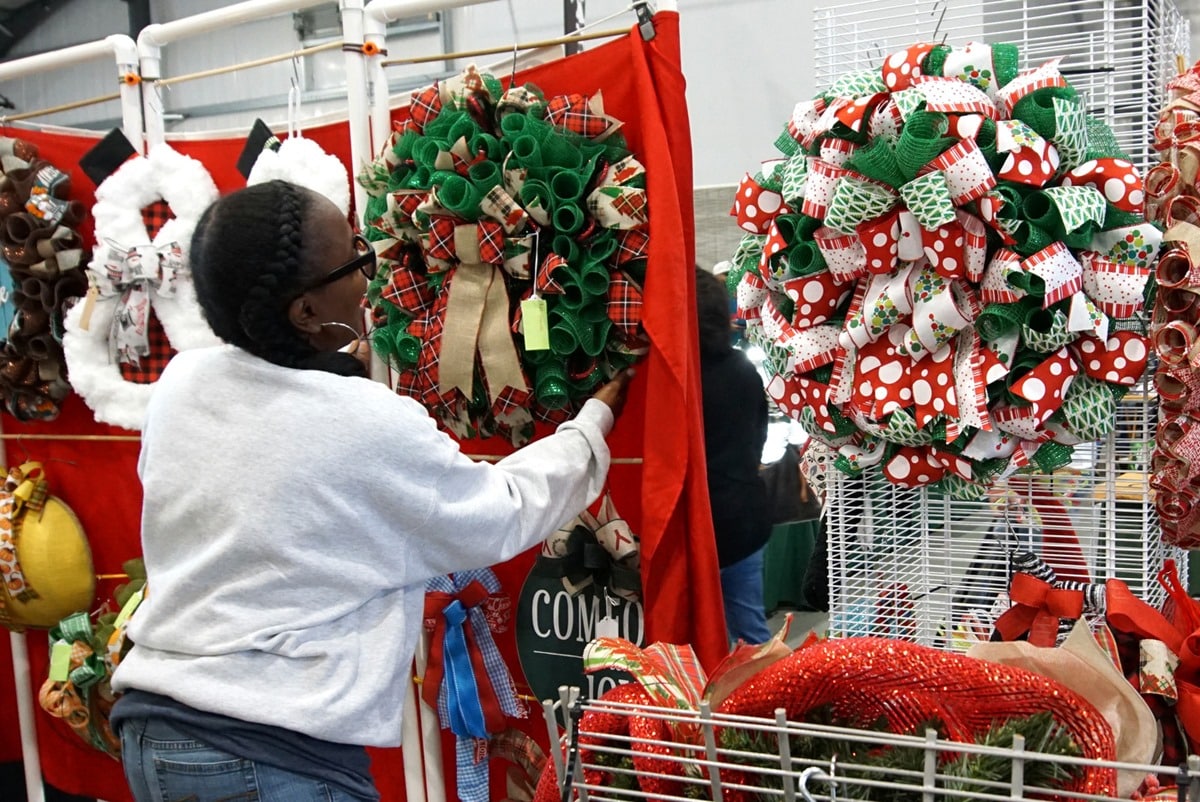 Nashville Flea Market Shopping with Petticoat Junktion (11)