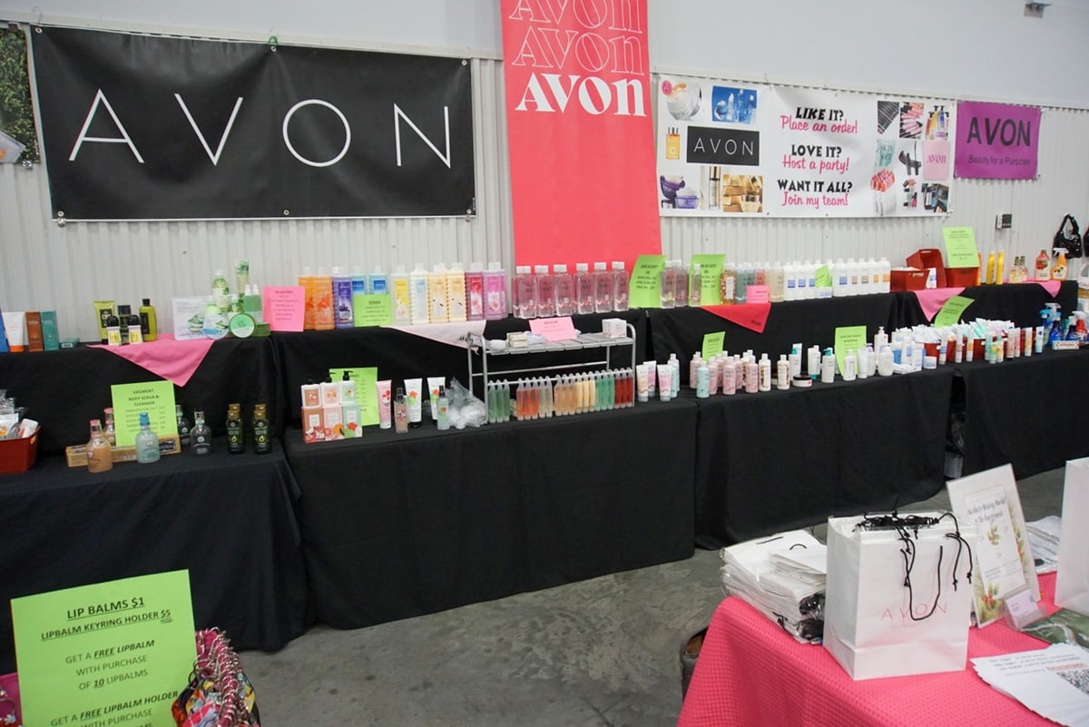 Nashville Flea Market Shopping with Petticoat Junktion (9)