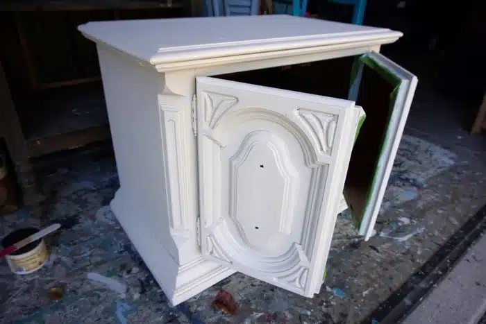 furniture makeover with paint (3)