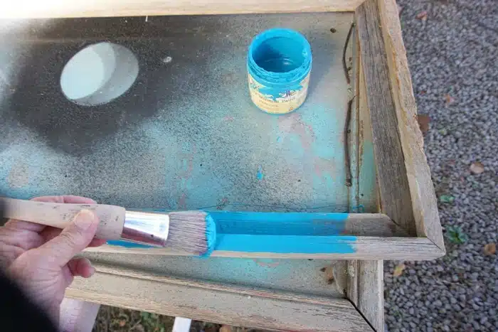 paint a wood frame with Dixie Belle Chalk Mineral paint color Peacock