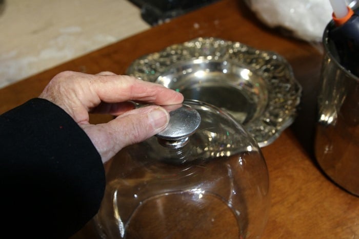 diy snow globe snow scene using a silver plate dish (3)