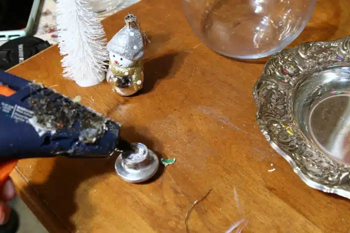 how to make a diy snow globe snow scene using a silver plate dish (2)