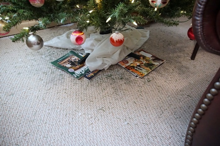 the mess while decorating for Christmas Petticoat Junktion (1)