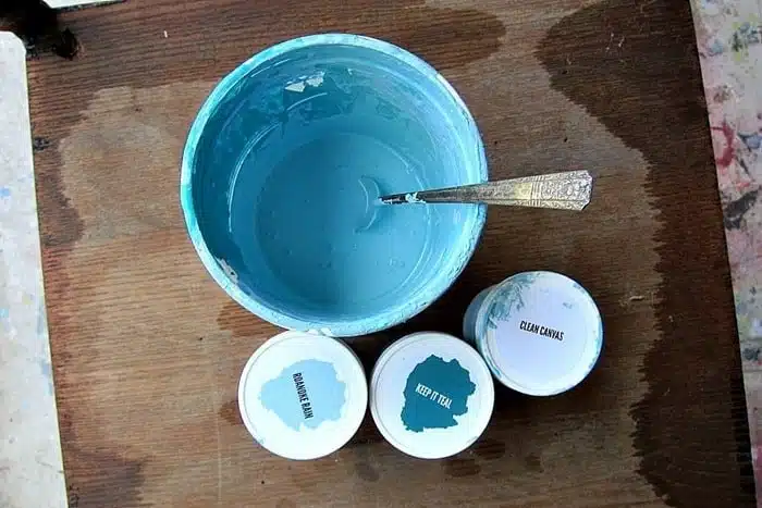 black dog paints