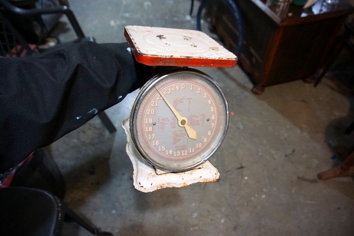 my favorite junk shop with finds and photos by Petticoat Junktion (17)