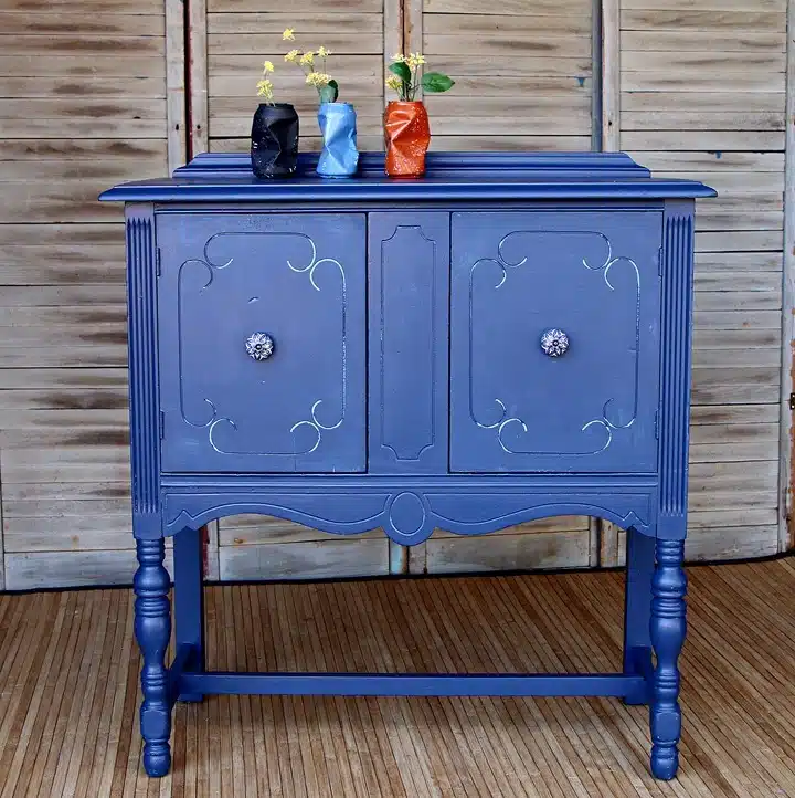 no distressing furniture with layered paint