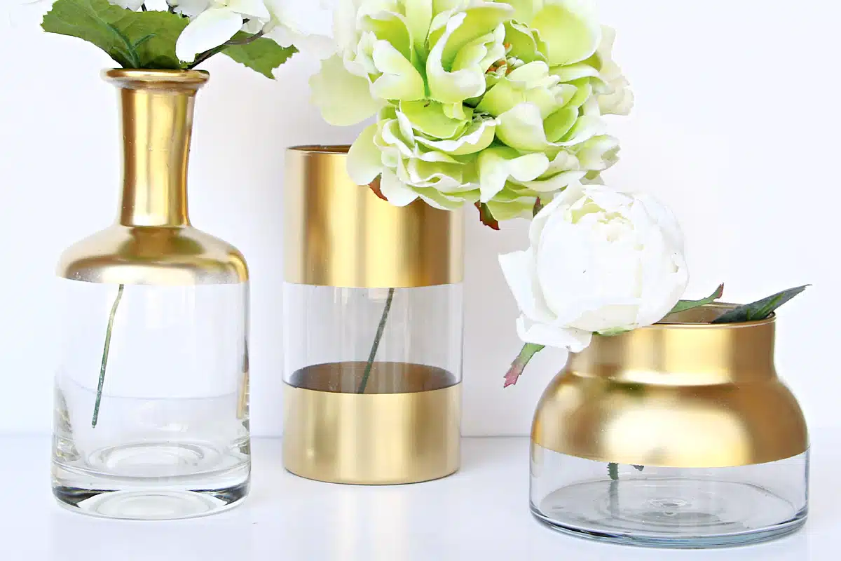 how to spray paint glass vases with metallic gold paint