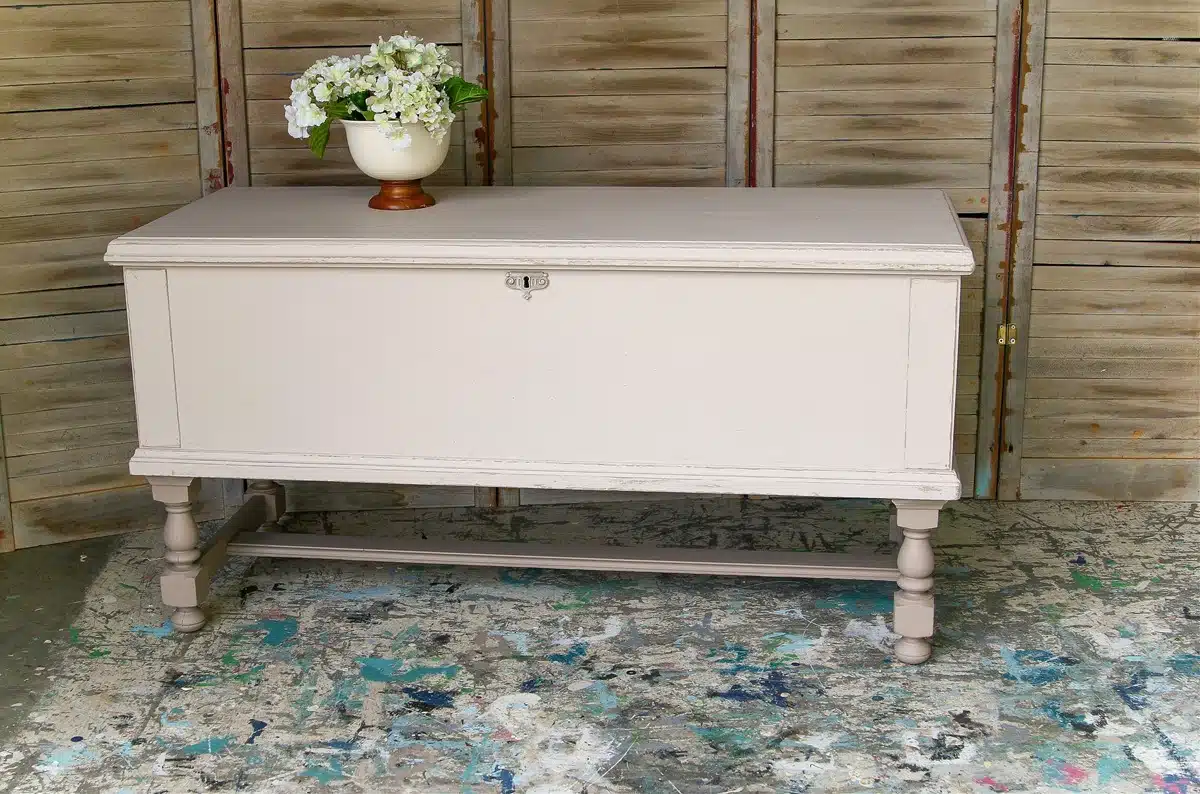 All-In-One Mineral Paint Two Tone Furniture Makeover