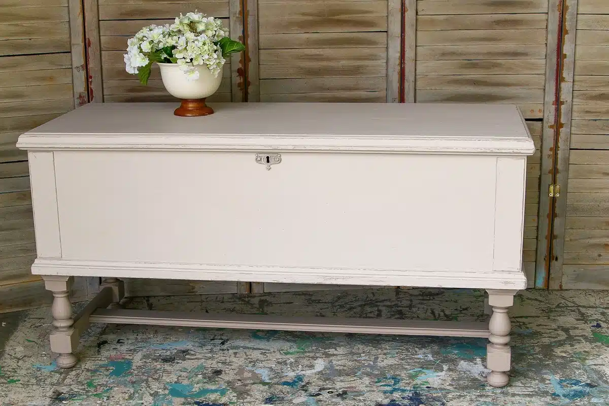Dixie Belle All In One Mineral Paint two tone furniture makeover reveal