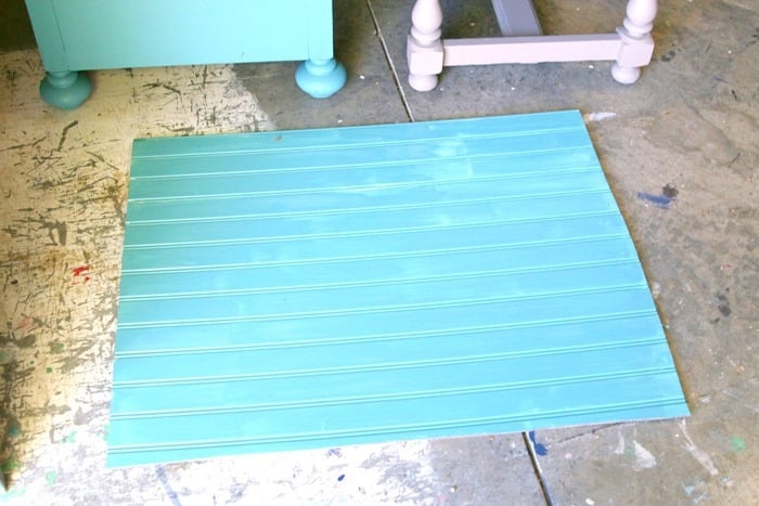 paint a beadboard panel