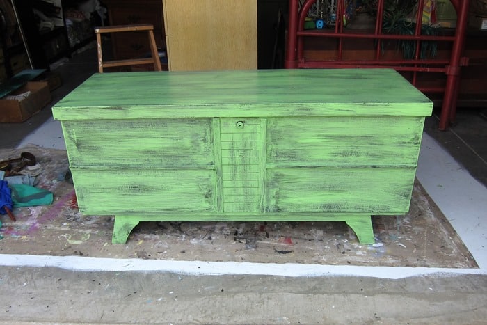 two color paint for furniture