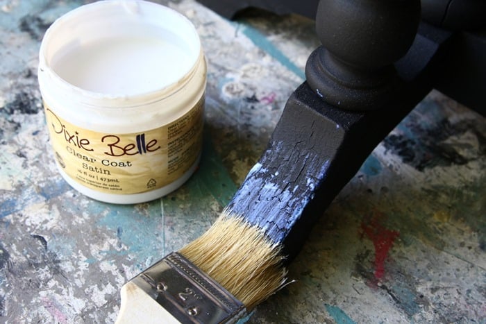 Dixie Belle Sealer for painted furniture (2)