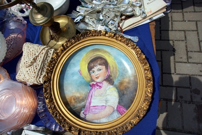 Nashville Flea Market Shopping With Petticoat Junktion (6)