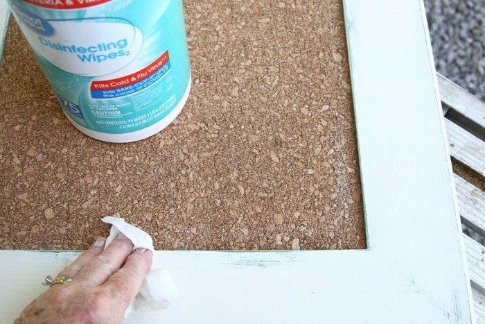 wet distressing paint