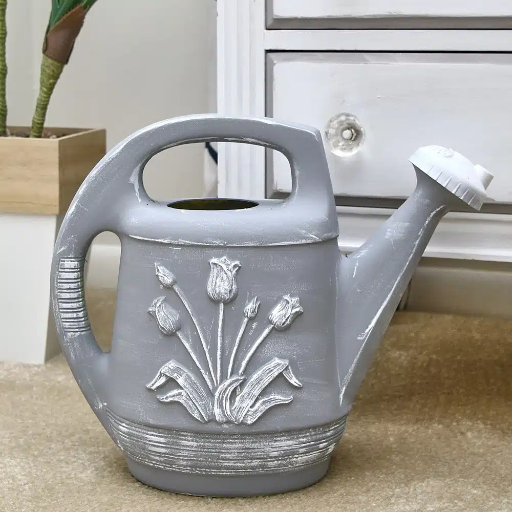 spray paint a plastic watering can
