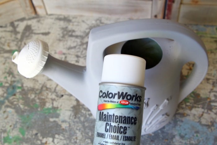 watering can makeover project tutorial (4)