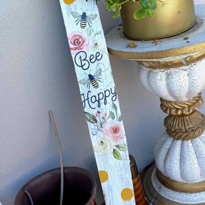 table leg makeover with wall decals