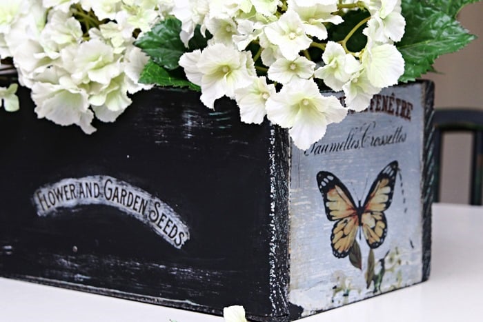 how to paint a flower box