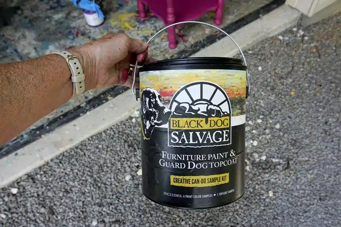 black dog salvage paint can