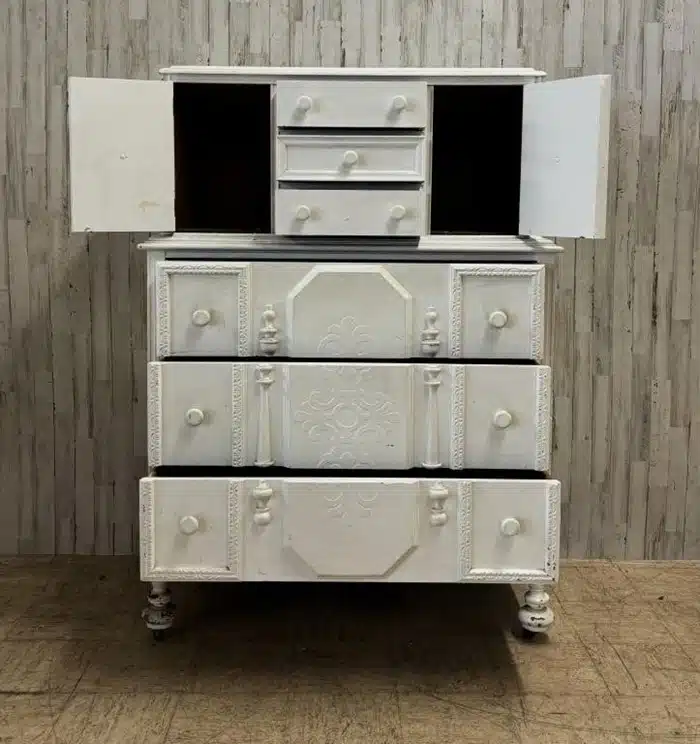 white chest of drawers