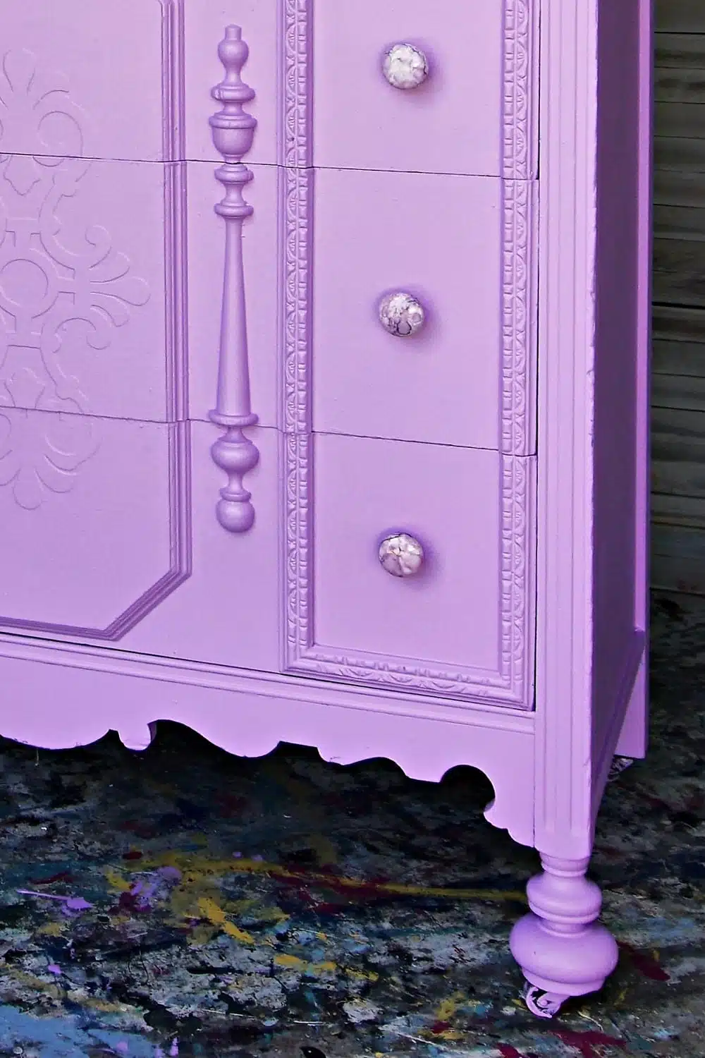 how to paint furniture with latex paint and replace the drawer pulls with Hobby Lobby furniture pulls