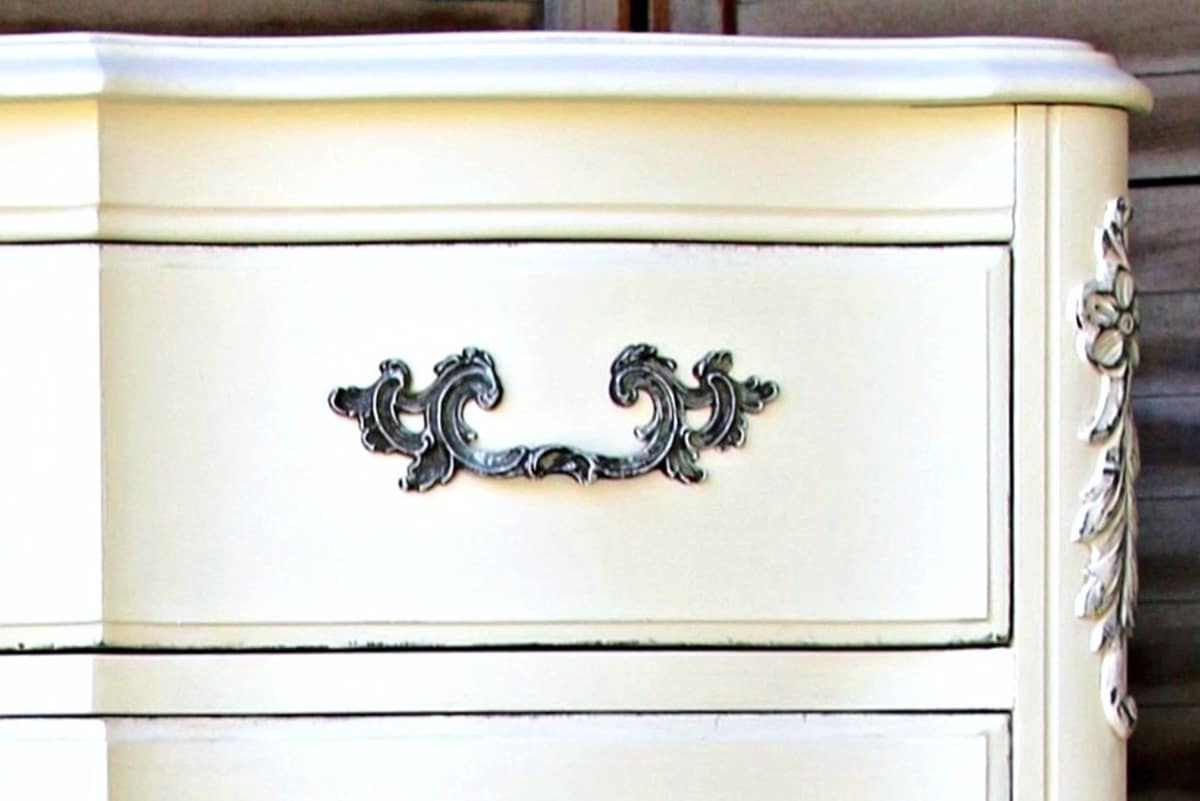 French Provincial Bedroom Furniture Makeover with Dixie Belle Paint