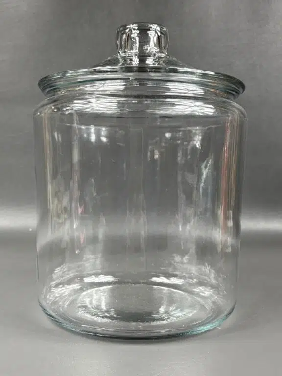 glass jar with top